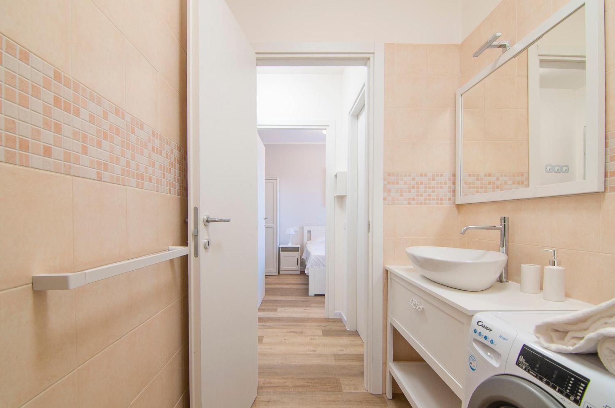 Appartement Sangiohouse - Parking & Wifi à Vérone Extérieur photo